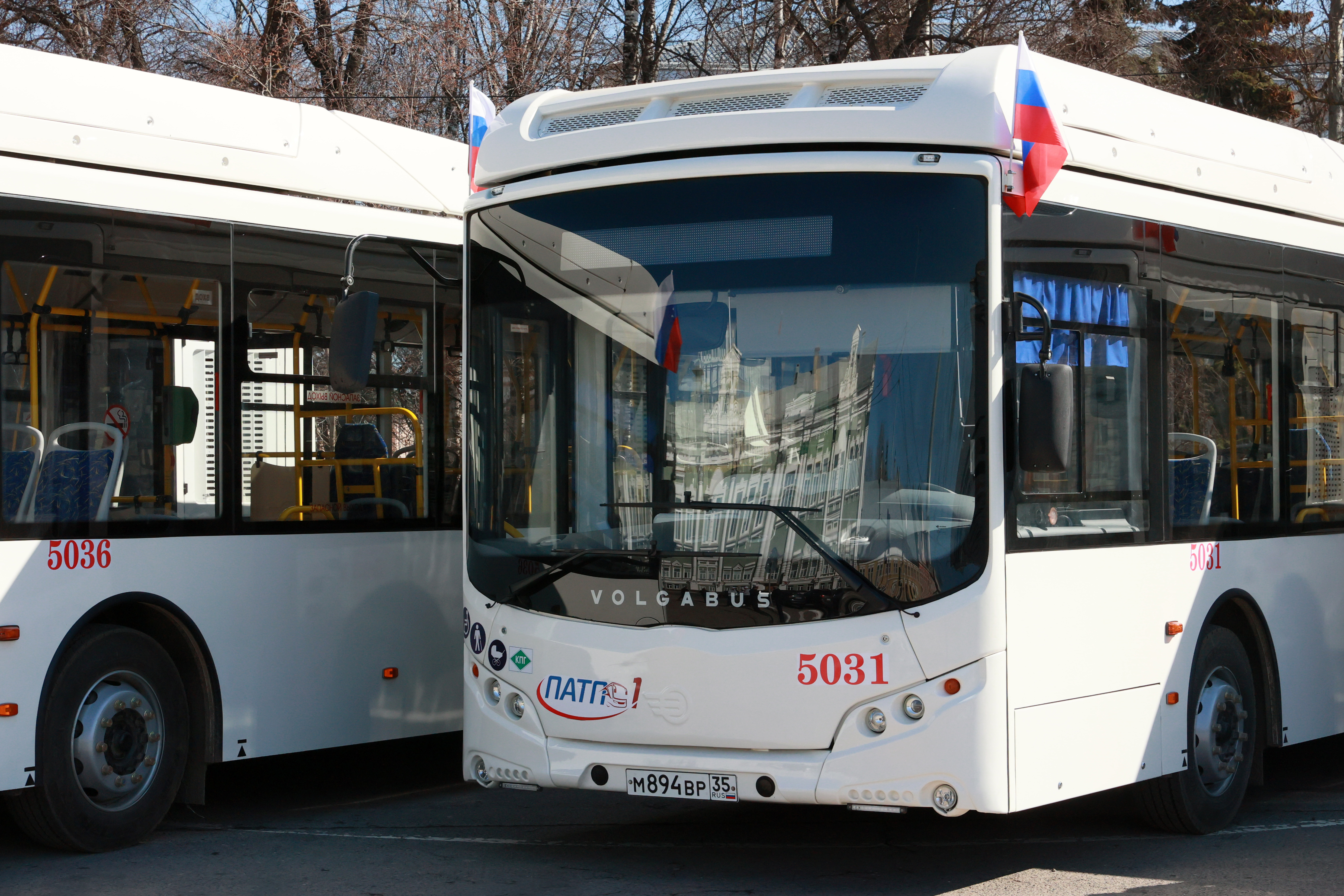 19 новых автобусов вышли сегодня на городские маршруты в Вологде