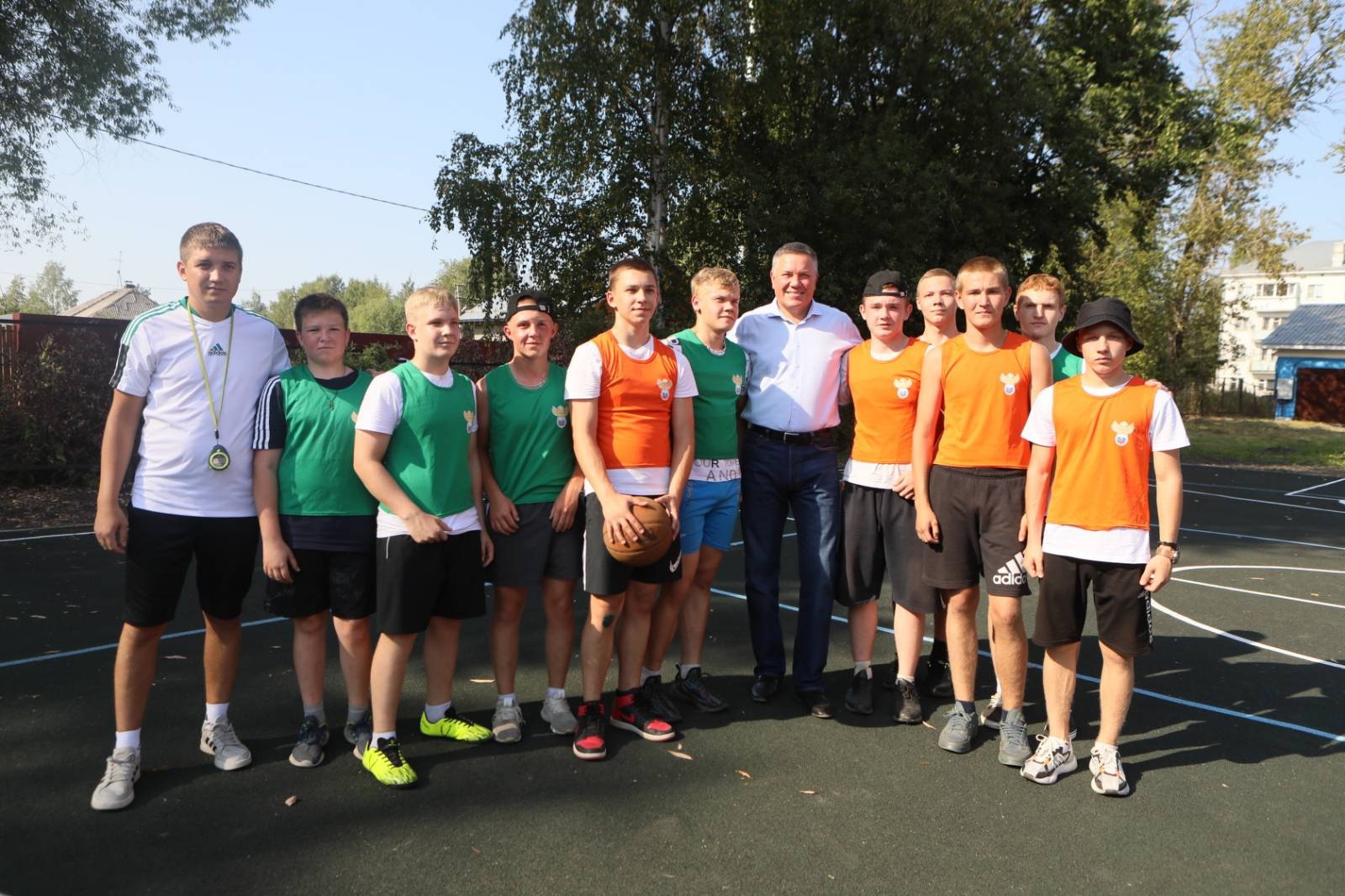 Камера ситилинк спортивная школа 4 десяточка петрозаводск. Стадион в Соколе.